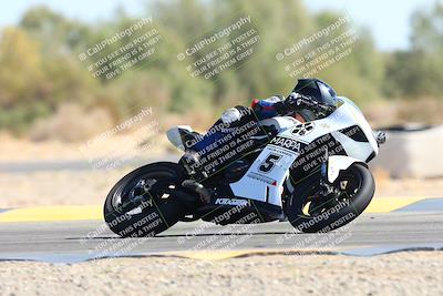 media/Oct-20-2024-CVMA (Sun) [[d4a3dff211]]/Race 12- Formula 40 MW and LW/